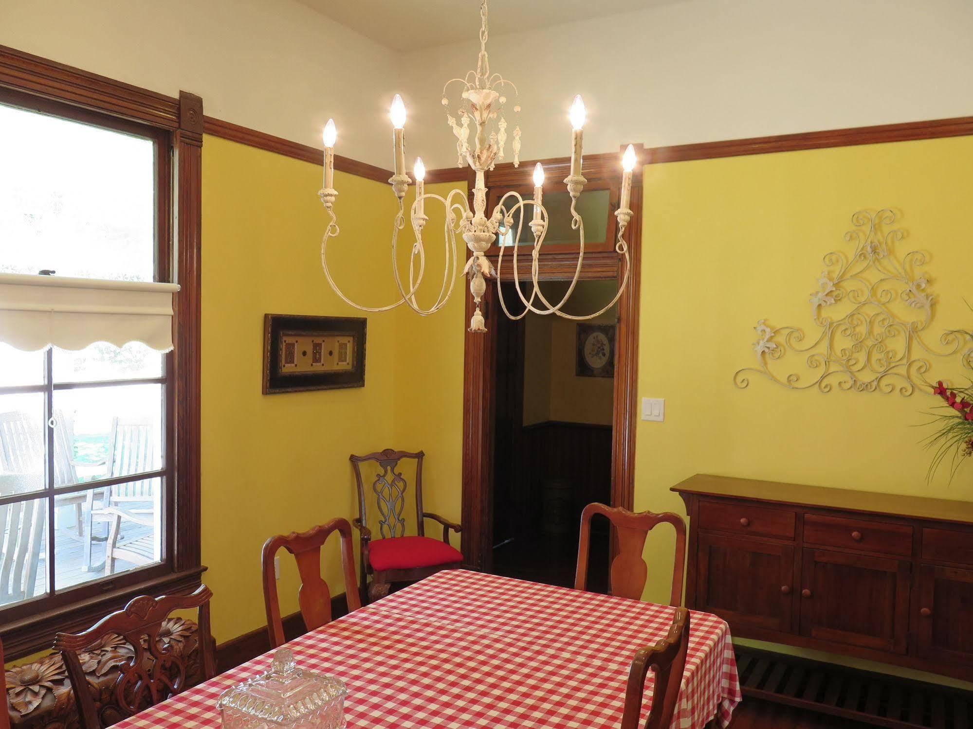 Yellow House B&B Salado Luaran gambar